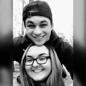 Meet your Posher, Dillon